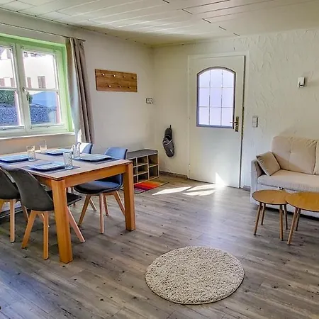 Apartamento Ruhige Mit Schoener Aussicht