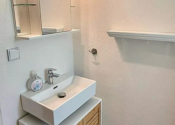 Ruhige Mit Schoener Aussicht Apartamento